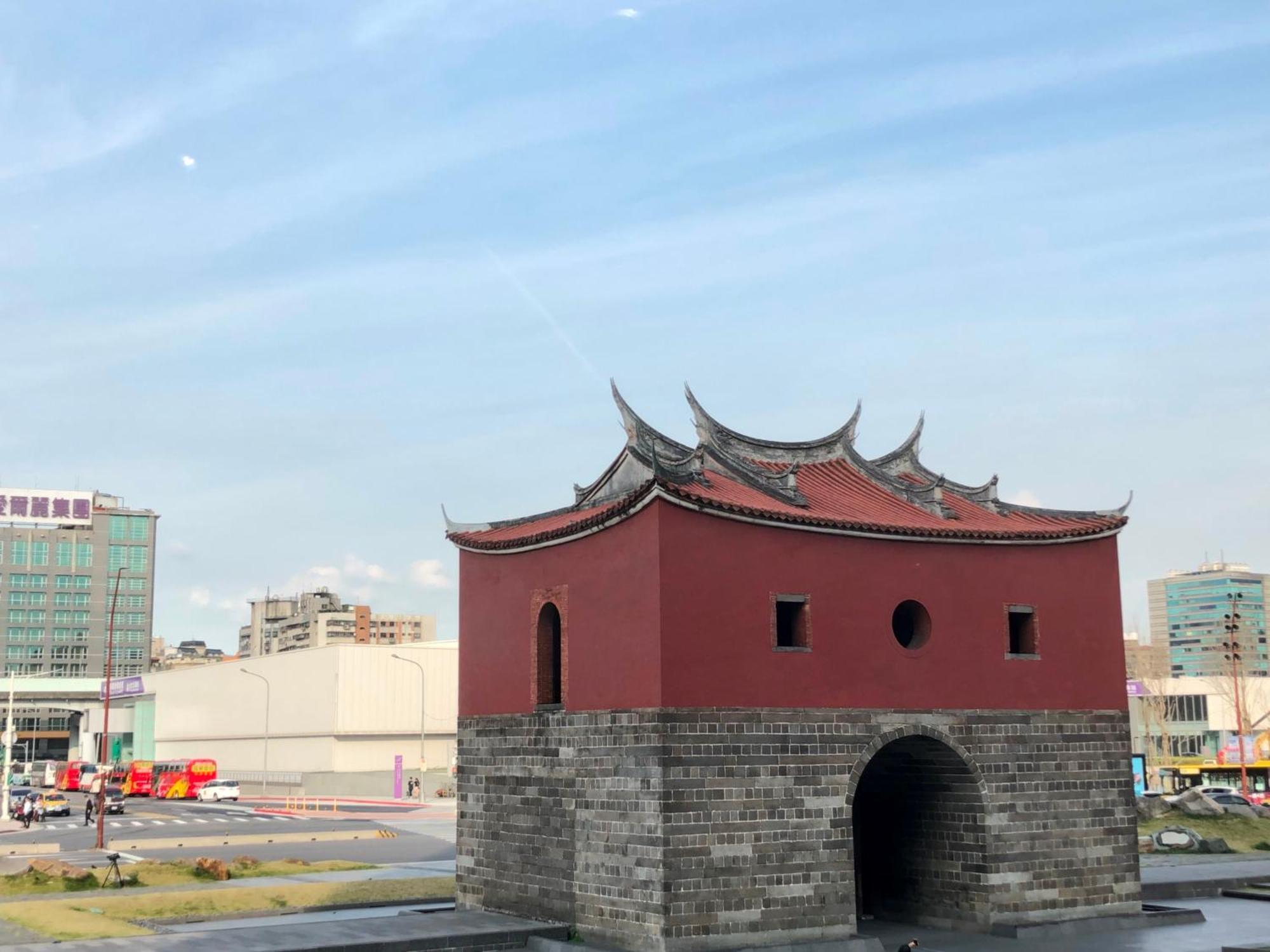 Hua Shan Din By Cosmos Creation - Huashan Creative Park Taipei Exterior photo